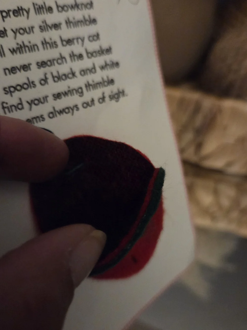 Vintage 1950s 60s Felt Strawberry Thimble Holder Sewing Notion Original Card